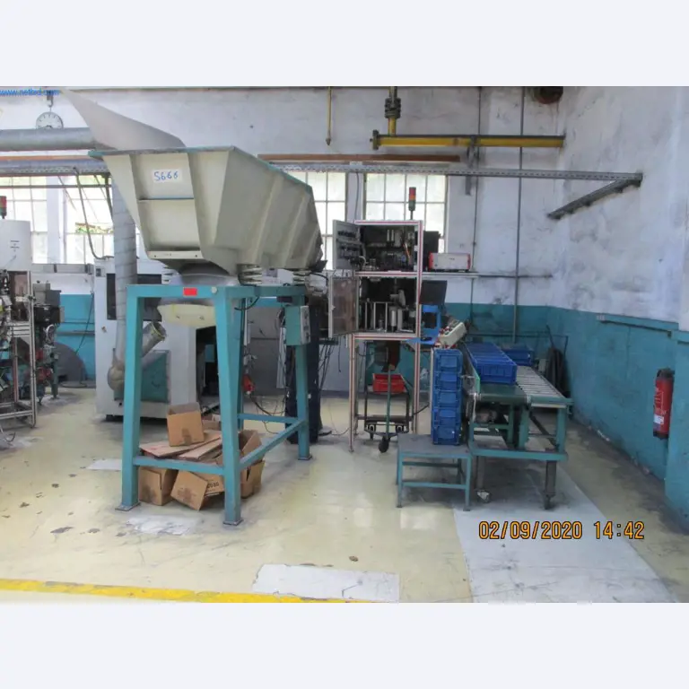 Machinery for the production of fasteners, screws and bolts -1