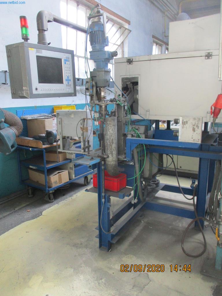 Máquinas para la fabricación de tornillos, pernos y elementos de fijación-2