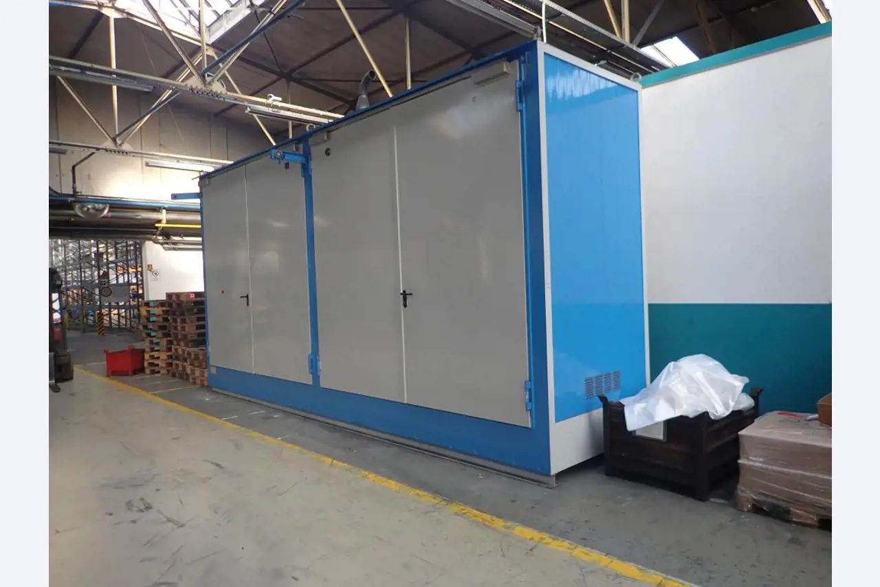 Máquinas para a produção de parafusos, cavilhas e elementos de fixação-2