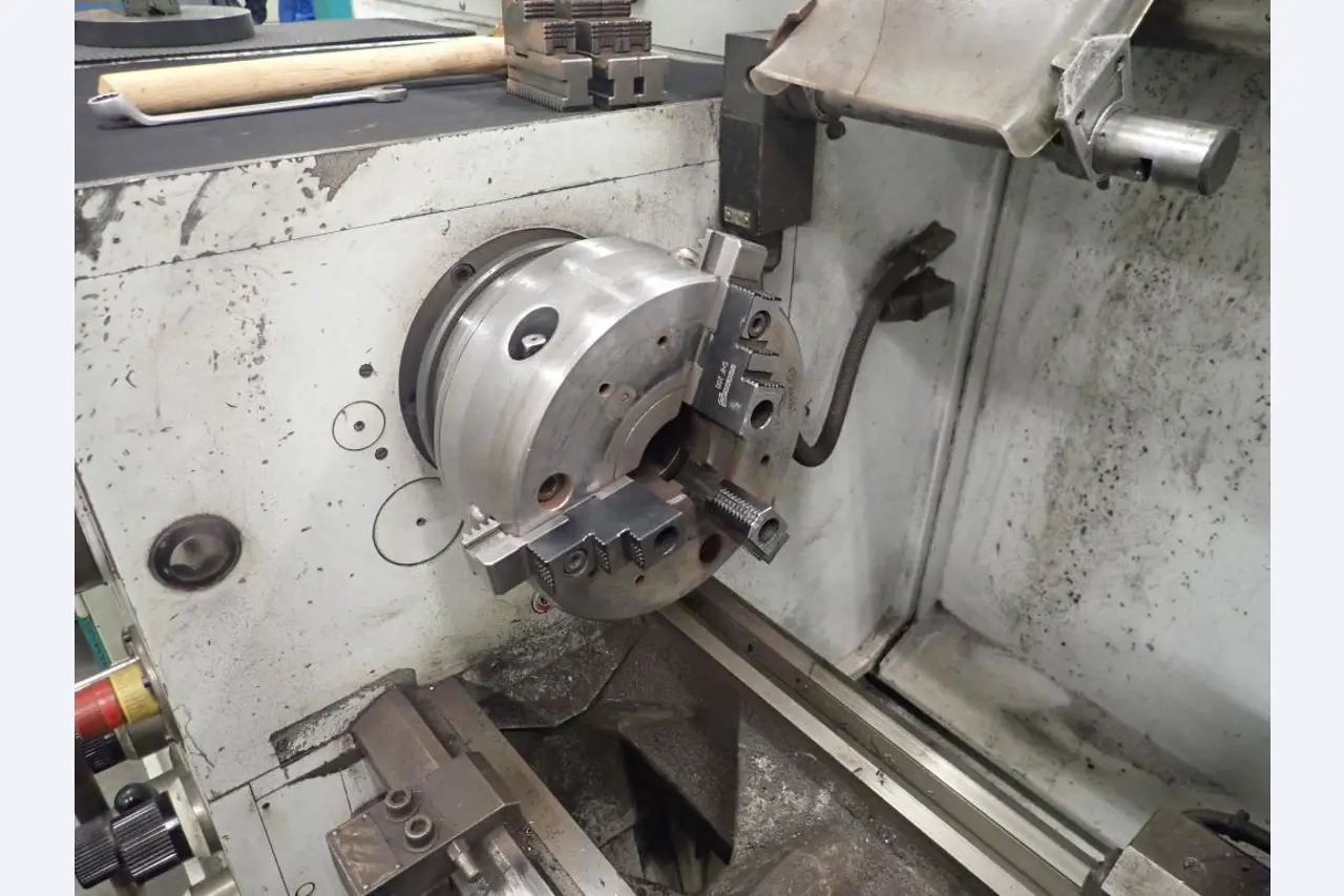 Maschinen zur Herstellung von Schrauben, Bolzen und Befestigungsmitteln-3