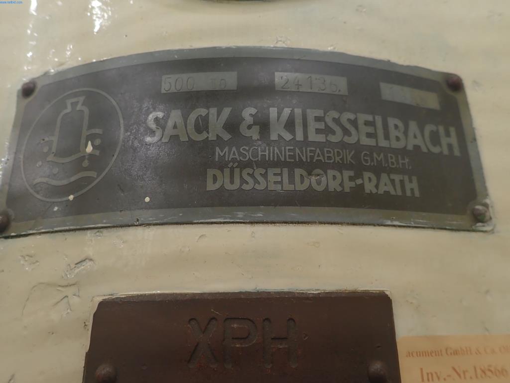 Máquinas para la fabricación de tornillos, pernos y elementos de fijación-4