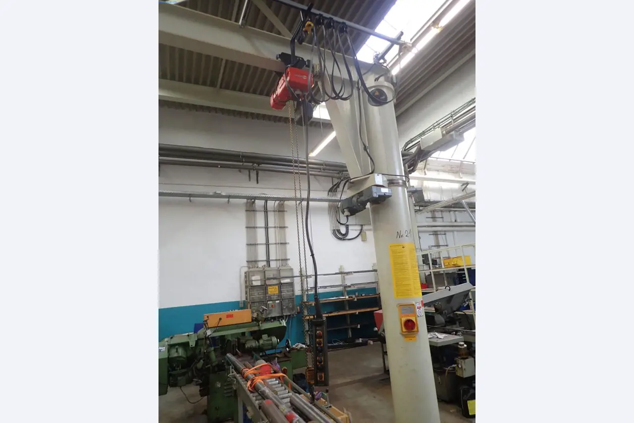 Stroji za proizvodnjo vijakov, sornikov in pritrdilnih elementov-2