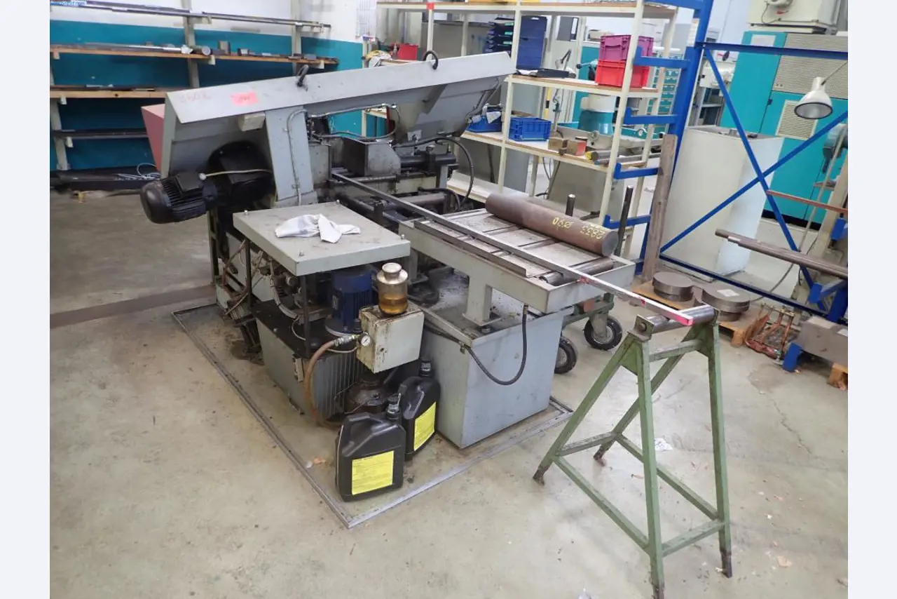 Machinery for the production of fasteners, screws and bolts -2