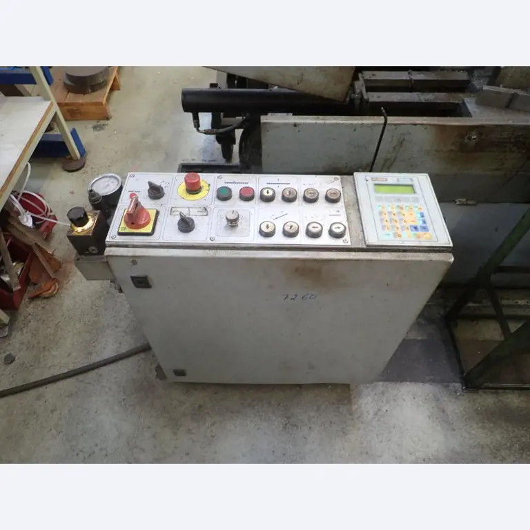 Machinery for the production of fasteners, screws and bolts -4