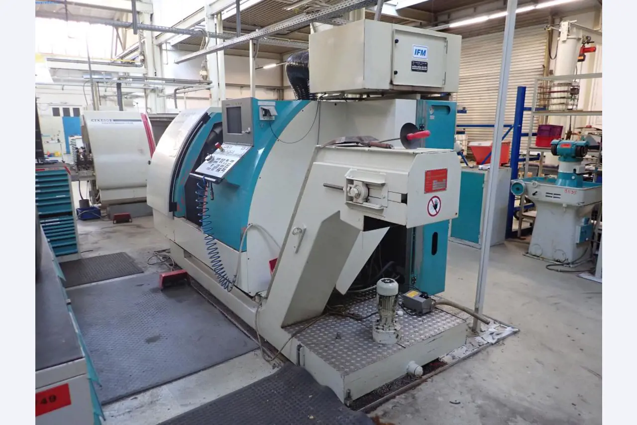 Machines voor de productie van schroeven, bouten en bevestigingsmiddelen-4