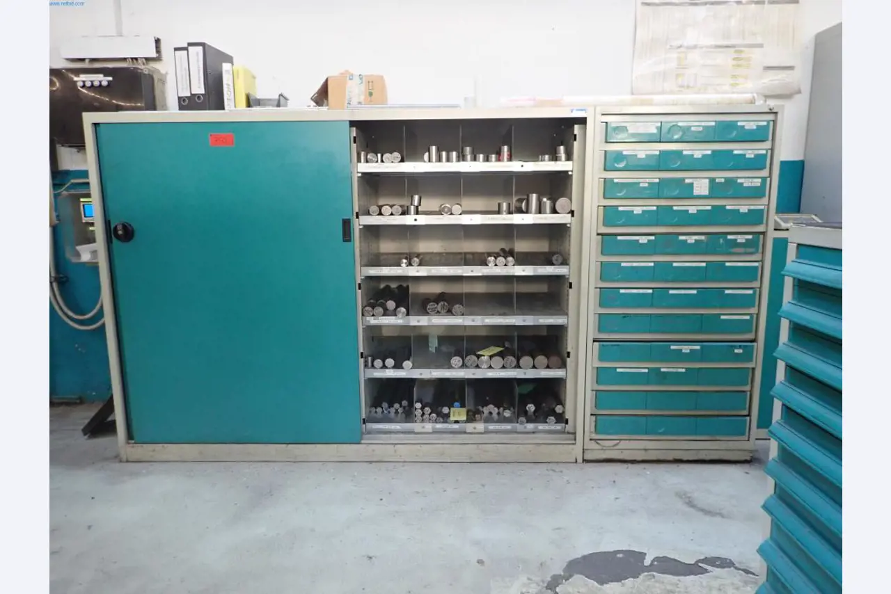 Stroje na výrobu šroubů, svorníků a spojovacího materiálu-1