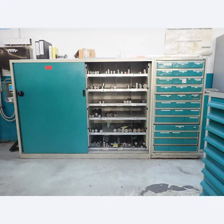 Stroje na výrobu šroubů, svorníků a spojovacího materiálu-1