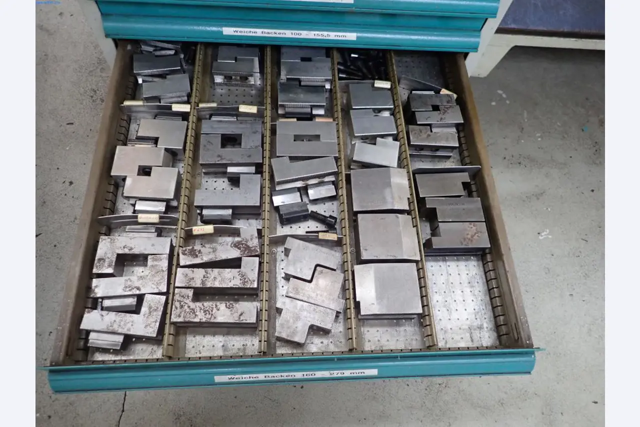 Machines voor de productie van schroeven, bouten en bevestigingsmiddelen-6