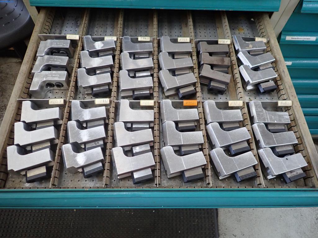 Máquinas para la fabricación de tornillos, pernos y elementos de fijación-7