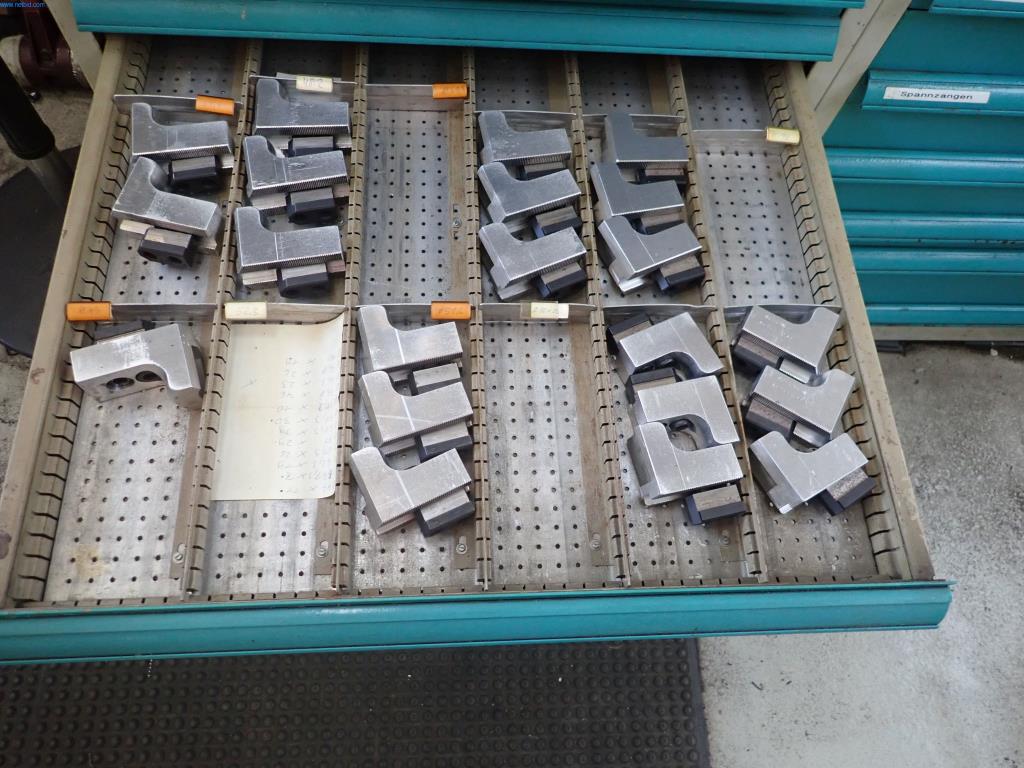 Máquinas para la fabricación de tornillos, pernos y elementos de fijación-8