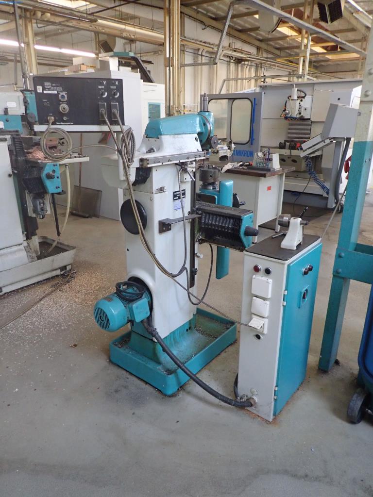 Máquinas para la fabricación de tornillos, pernos y elementos de fijación-3
