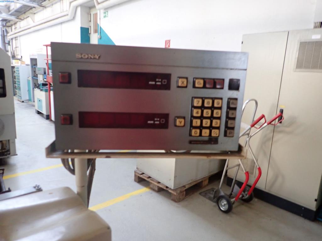 Máquinas para la fabricación de tornillos, pernos y elementos de fijación-4