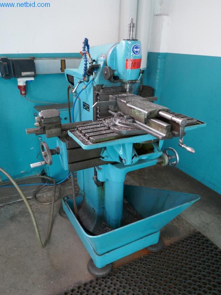 Máquinas para la fabricación de tornillos, pernos y elementos de fijación-1