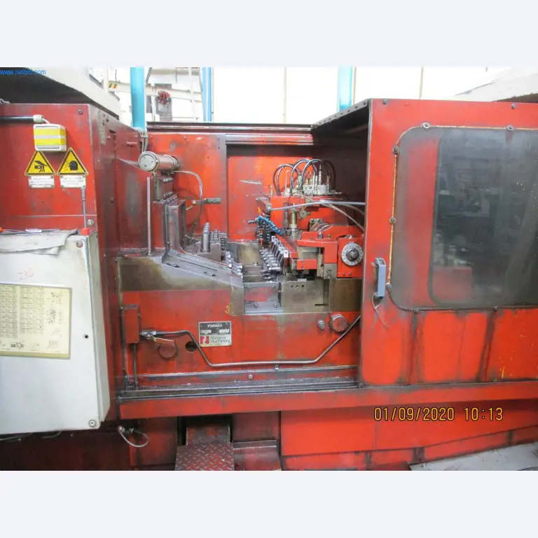 Machines voor de productie van schroeven, bouten en bevestigingsmiddelen-3