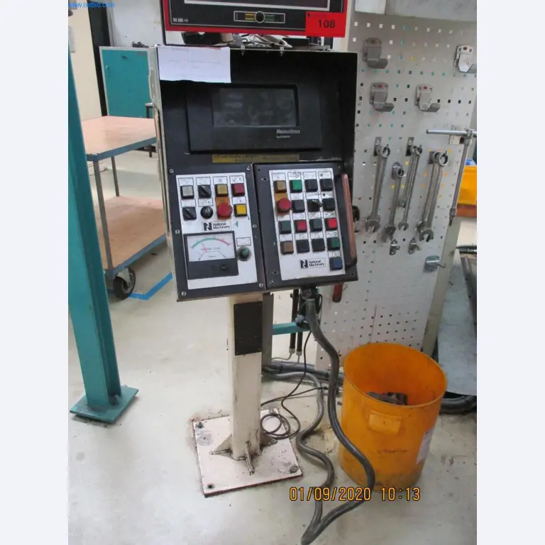 Machines voor de productie van schroeven, bouten en bevestigingsmiddelen-4