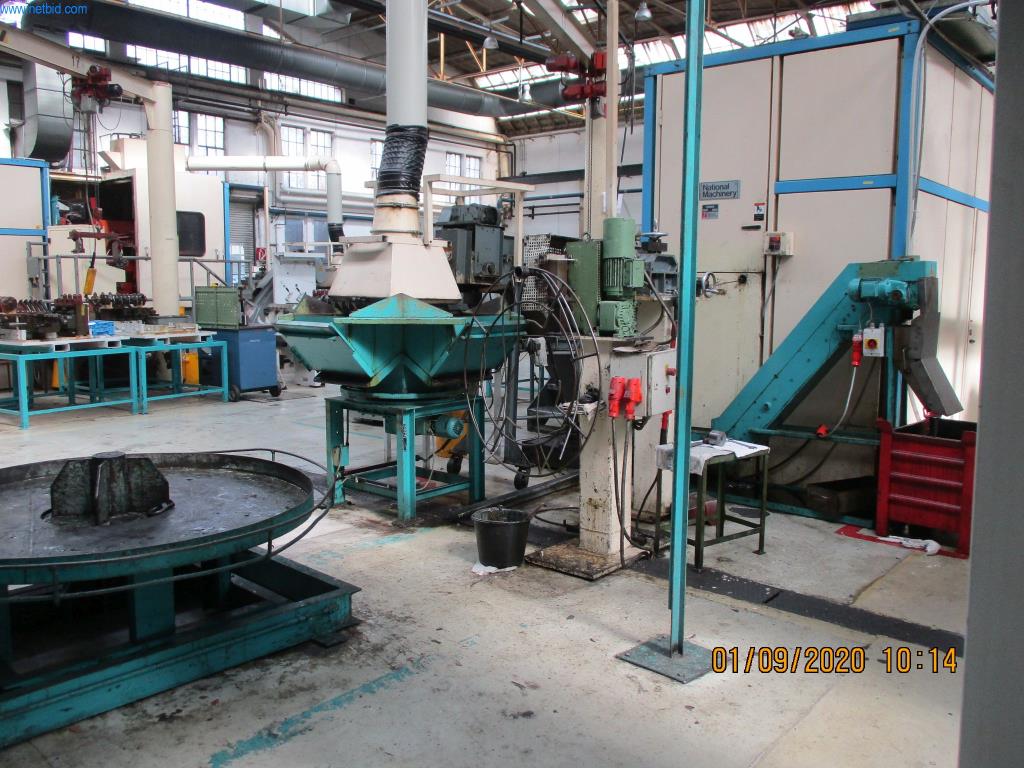 Máquinas para la fabricación de tornillos, pernos y elementos de fijación-4