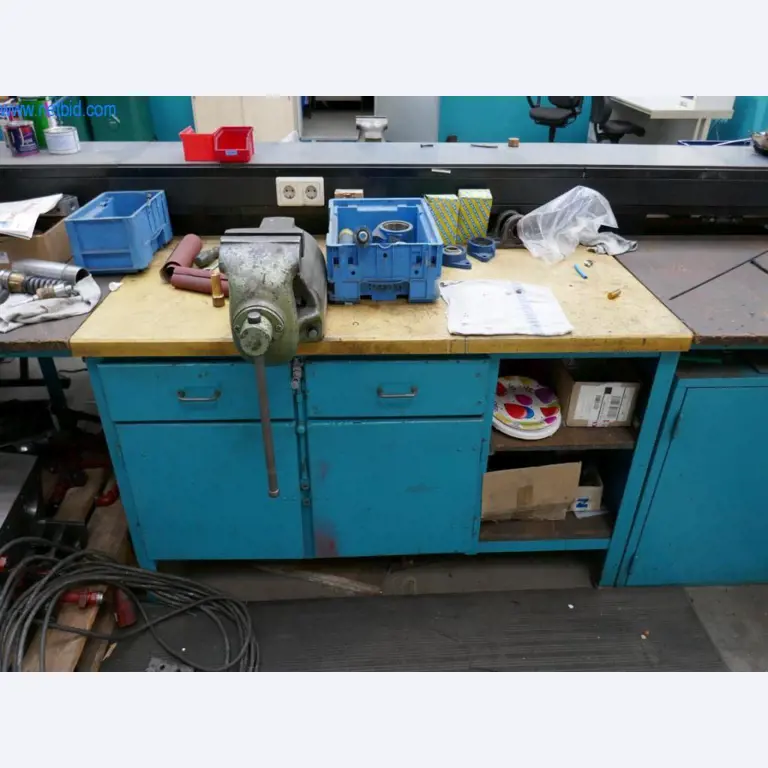 Máquinas para la fabricación de tornillos, pernos y elementos de fijación-2