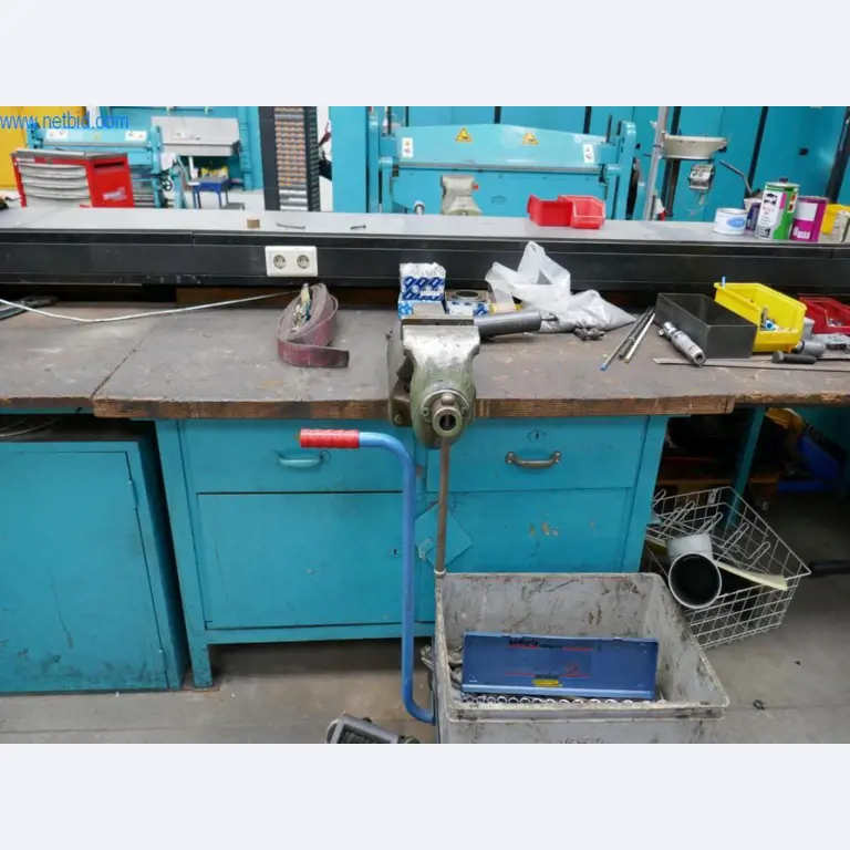 Máquinas para la fabricación de tornillos, pernos y elementos de fijación-6