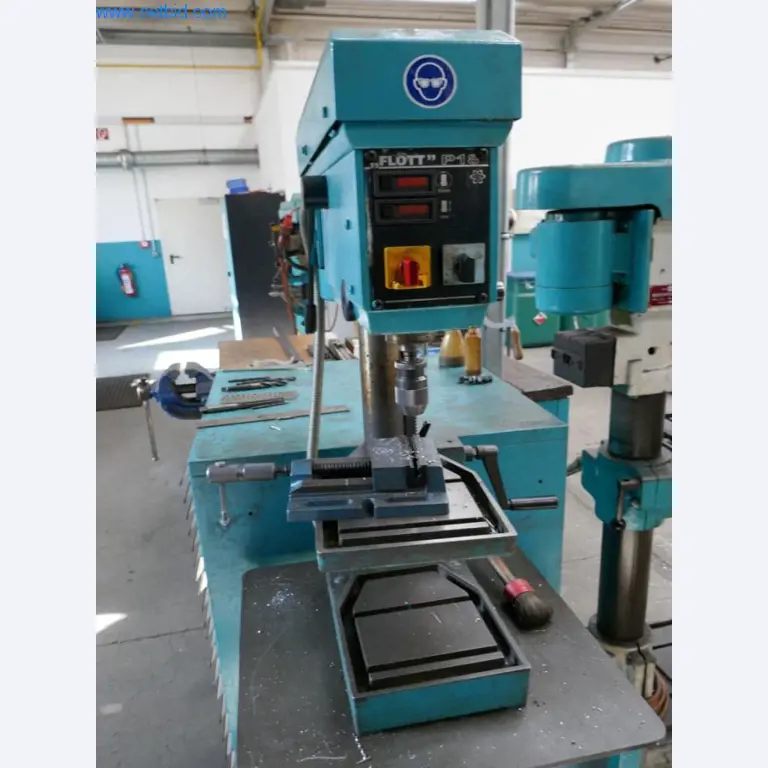 Machines voor de productie van schroeven, bouten en bevestigingsmiddelen-2