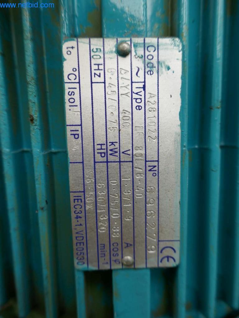 Máquinas para la fabricación de tornillos, pernos y elementos de fijación-3