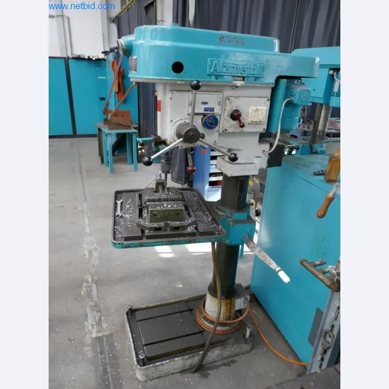 Máquinas para a produção de parafusos, cavilhas e elementos de fixação-2