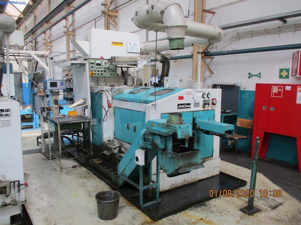 Máquinas para la fabricación de tornillos, pernos y elementos de fijación-1