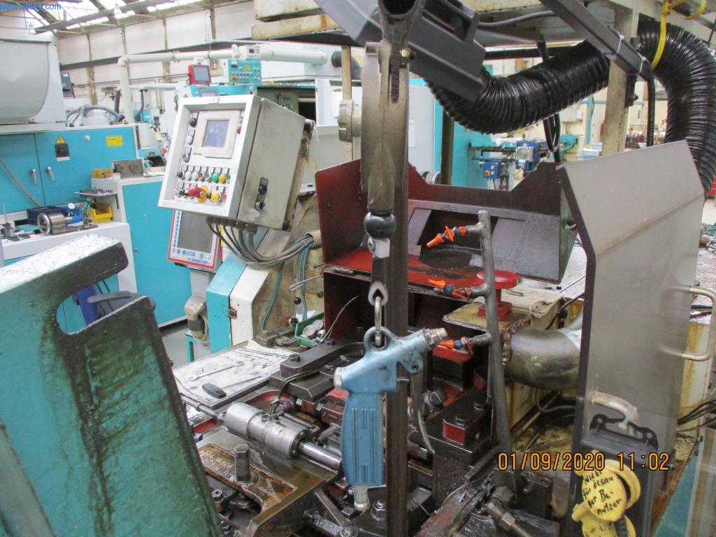 Máquinas para la fabricación de tornillos, pernos y elementos de fijación-4