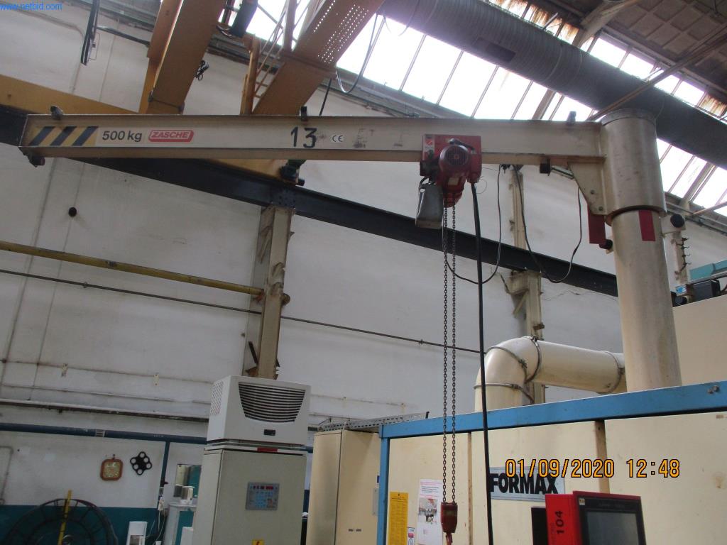 Máquinas para la fabricación de tornillos, pernos y elementos de fijación-2