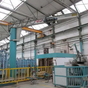 1  Column mounted slewing crane