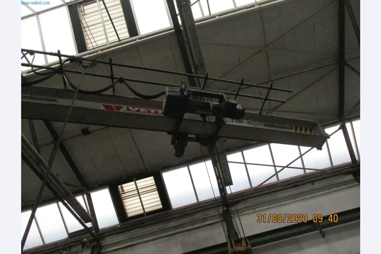 Máquinas para la fabricación de tornillos, pernos y elementos de fijación-3