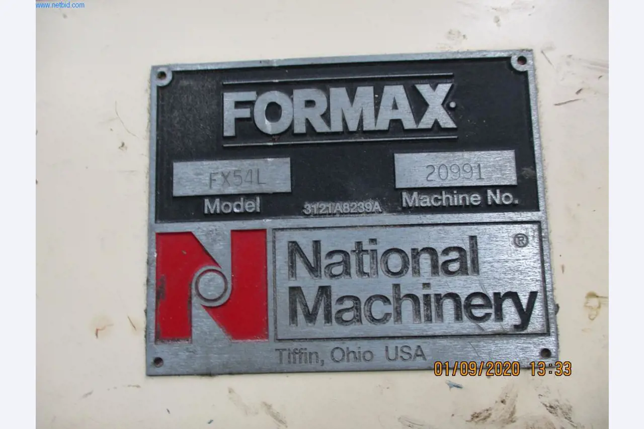 Stroje na výrobu šroubů, svorníků a spojovacího materiálu-5