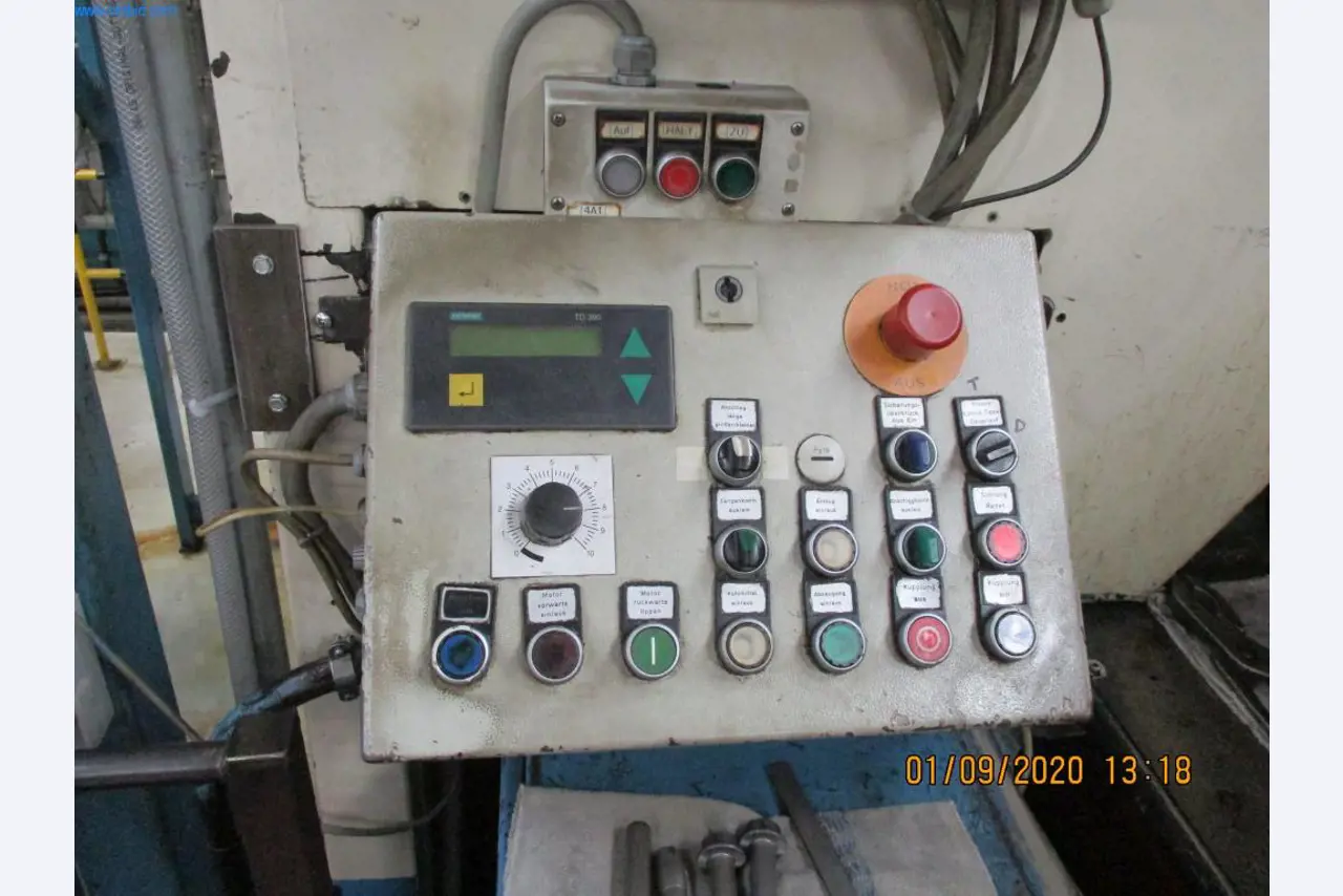 Maszyny do produkcji wkrętów, śrub i elementów złącznych-5