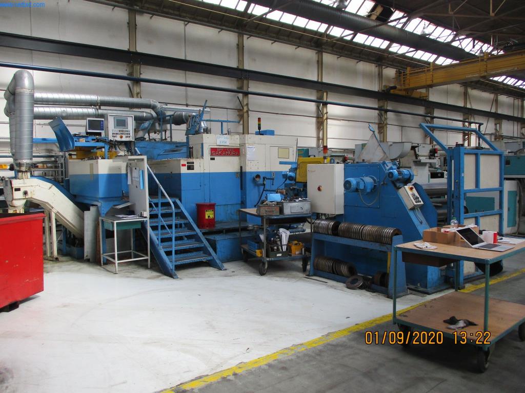 Máquinas para la fabricación de tornillos, pernos y elementos de fijación-1