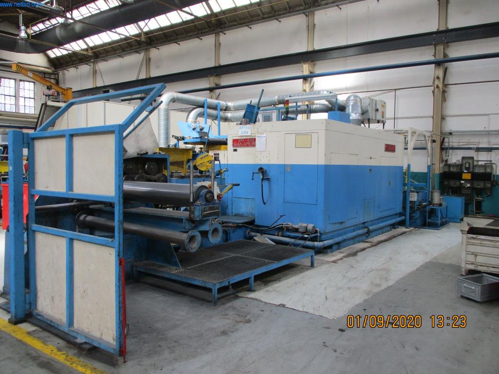 Máquinas para la fabricación de tornillos, pernos y elementos de fijación-2