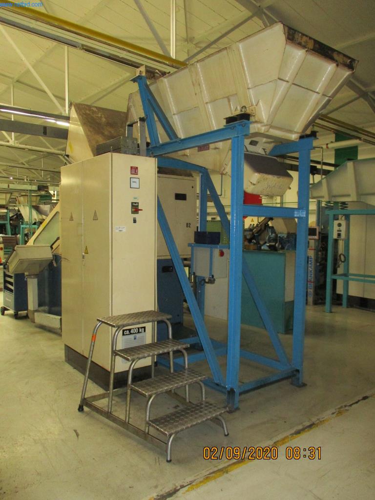 Máquinas para la fabricación de tornillos, pernos y elementos de fijación-2