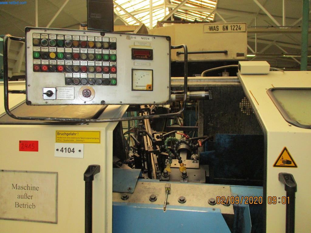 Máquinas para la fabricación de tornillos, pernos y elementos de fijación-5