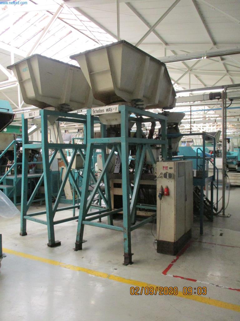 Máquinas para la fabricación de tornillos, pernos y elementos de fijación-2