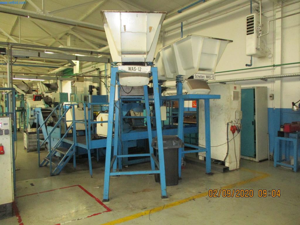 Máquinas para la fabricación de tornillos, pernos y elementos de fijación-2