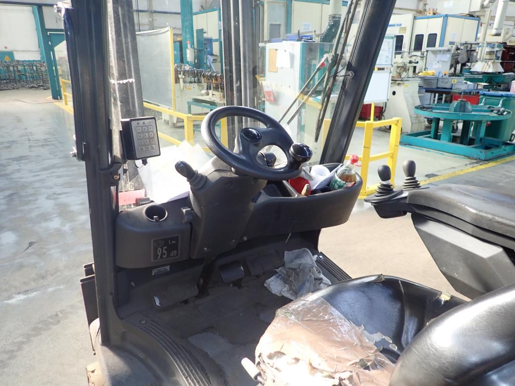 Máquinas para la fabricación de tornillos, pernos y elementos de fijación-5