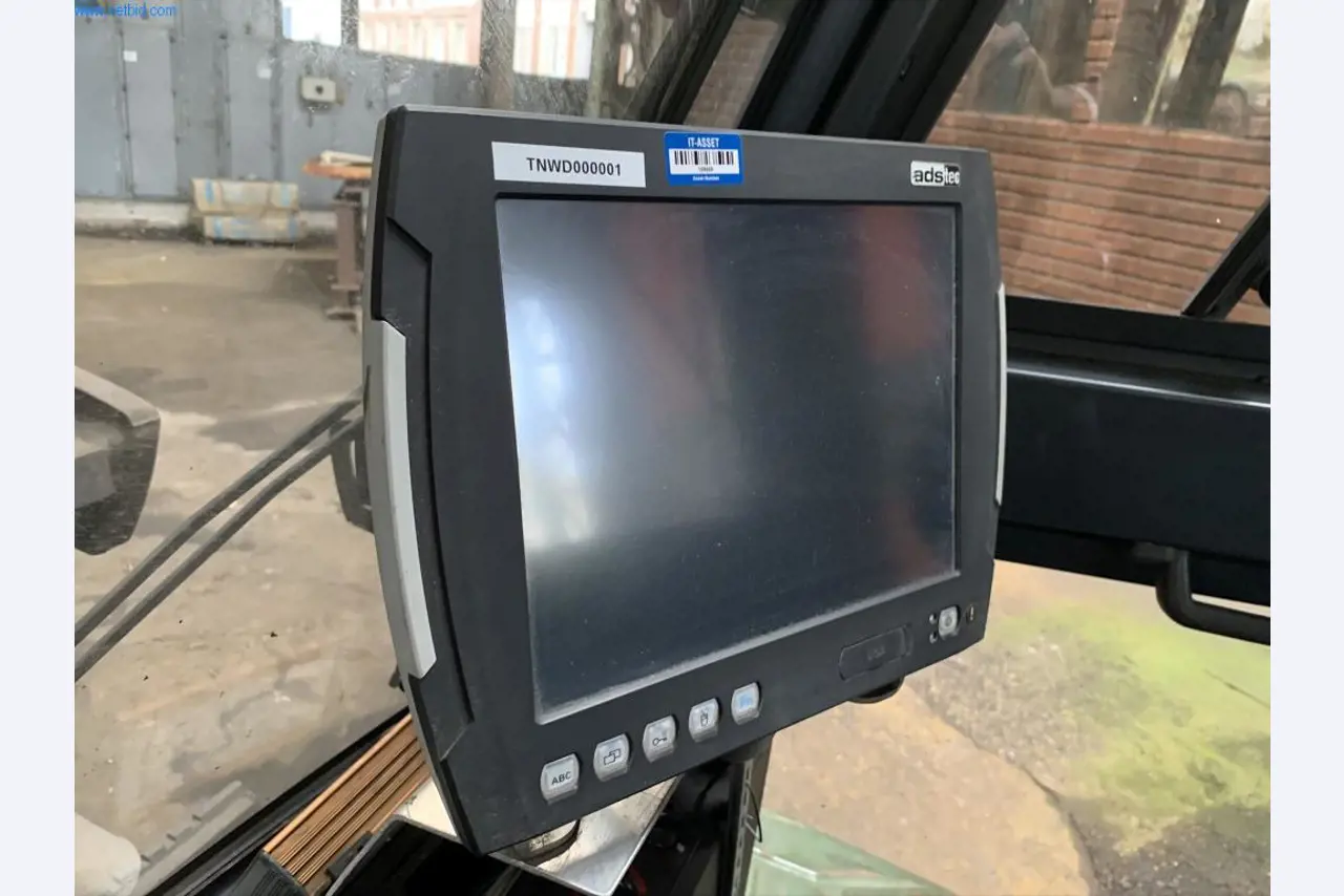 Máquinas para la fabricación de tornillos, pernos y elementos de fijación-9