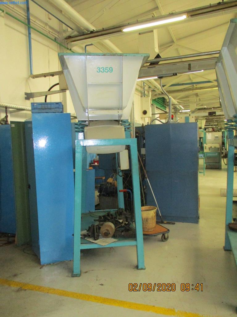 Máquinas para la fabricación de tornillos, pernos y elementos de fijación-3