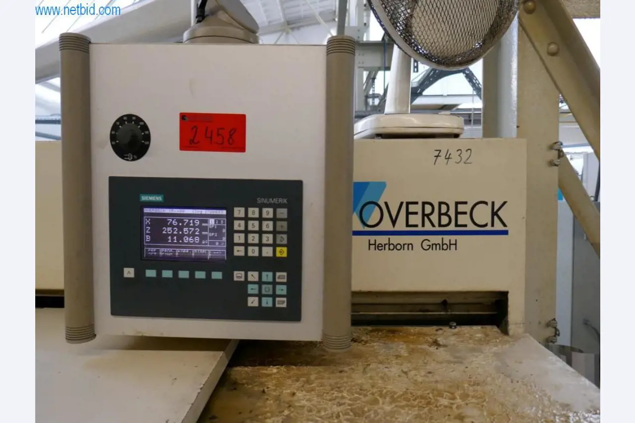 Stroje na výrobu šroubů, svorníků a spojovacího materiálu-4