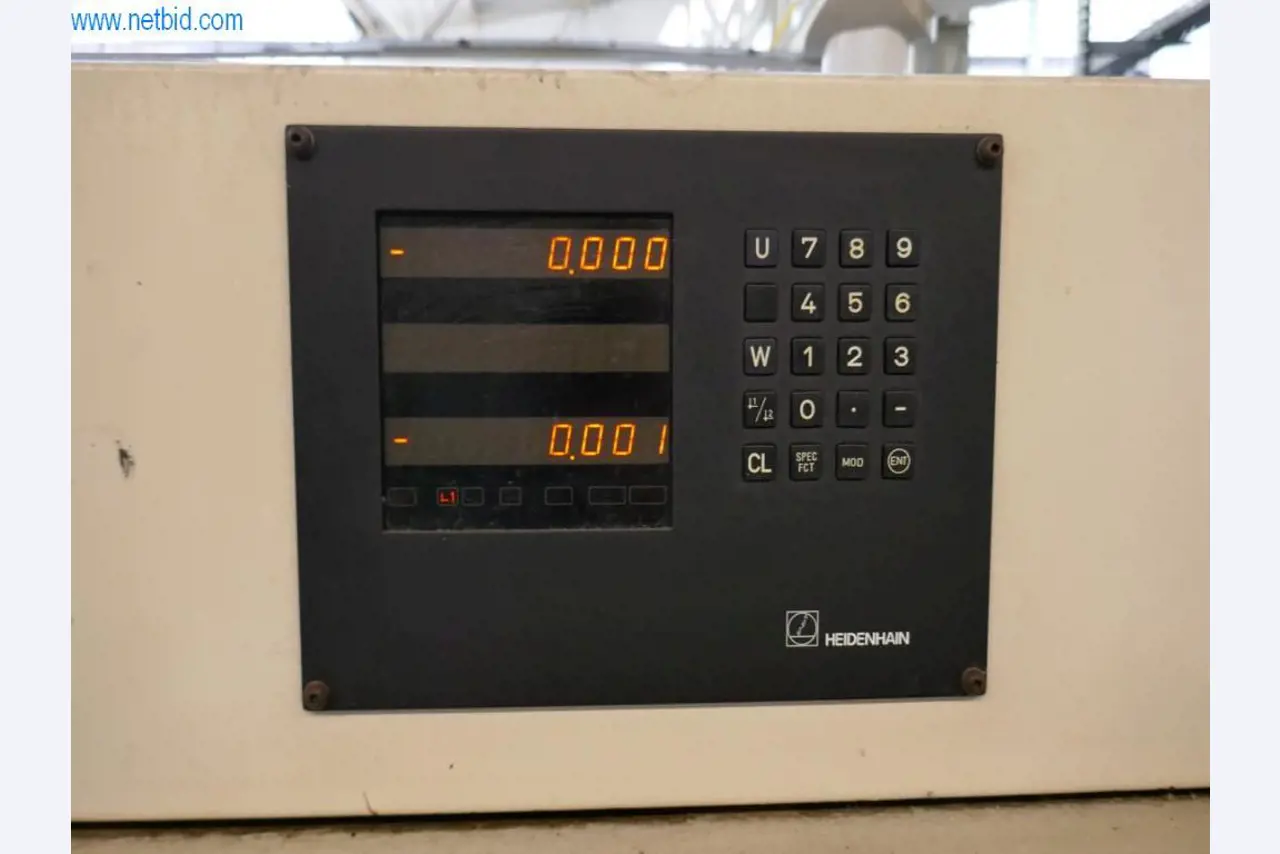 Stroje na výrobu šroubů, svorníků a spojovacího materiálu-6