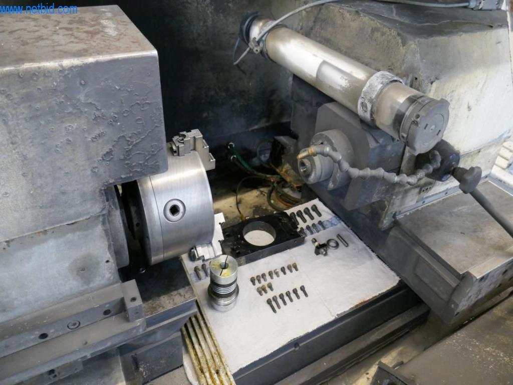 Máquinas para la fabricación de tornillos, pernos y elementos de fijación-3