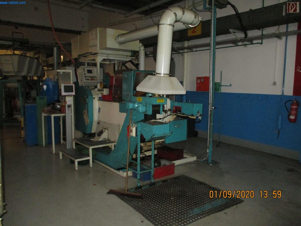 Máquinas para la fabricación de tornillos, pernos y elementos de fijación-2