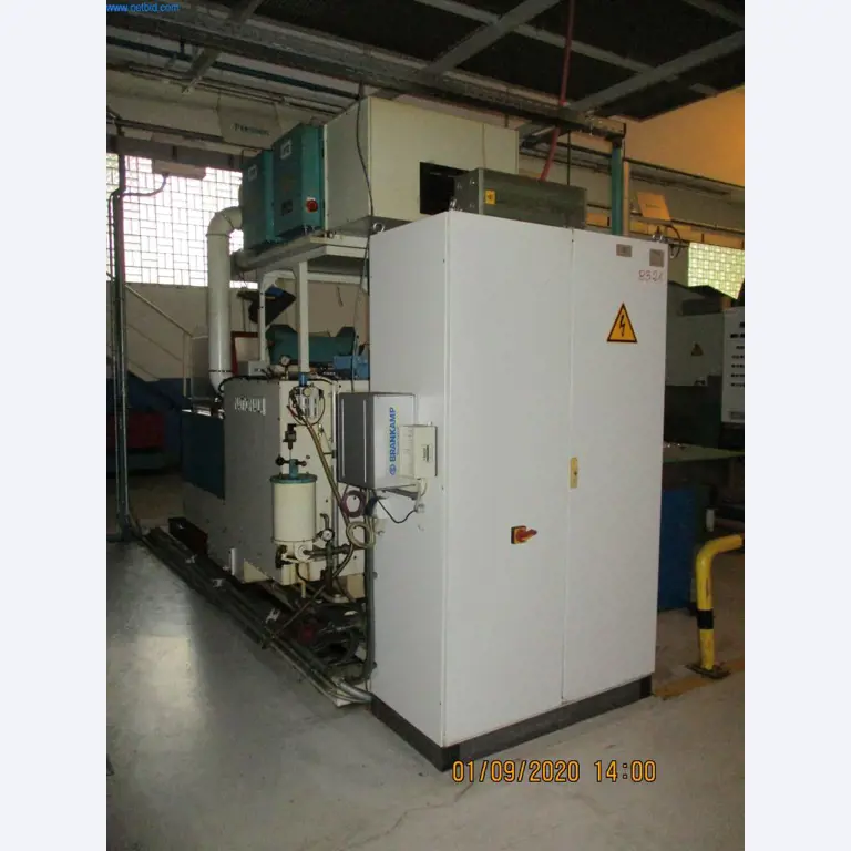 Stroje na výrobu šroubů, svorníků a spojovacího materiálu-4