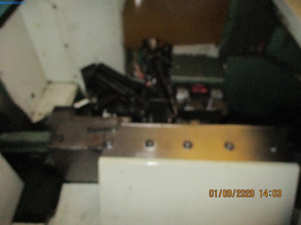 Máquinas para la fabricación de tornillos, pernos y elementos de fijación-7