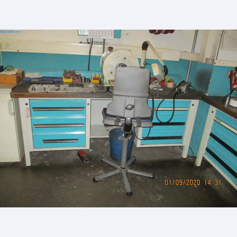 Máquinas para la fabricación de tornillos, pernos y elementos de fijación-3