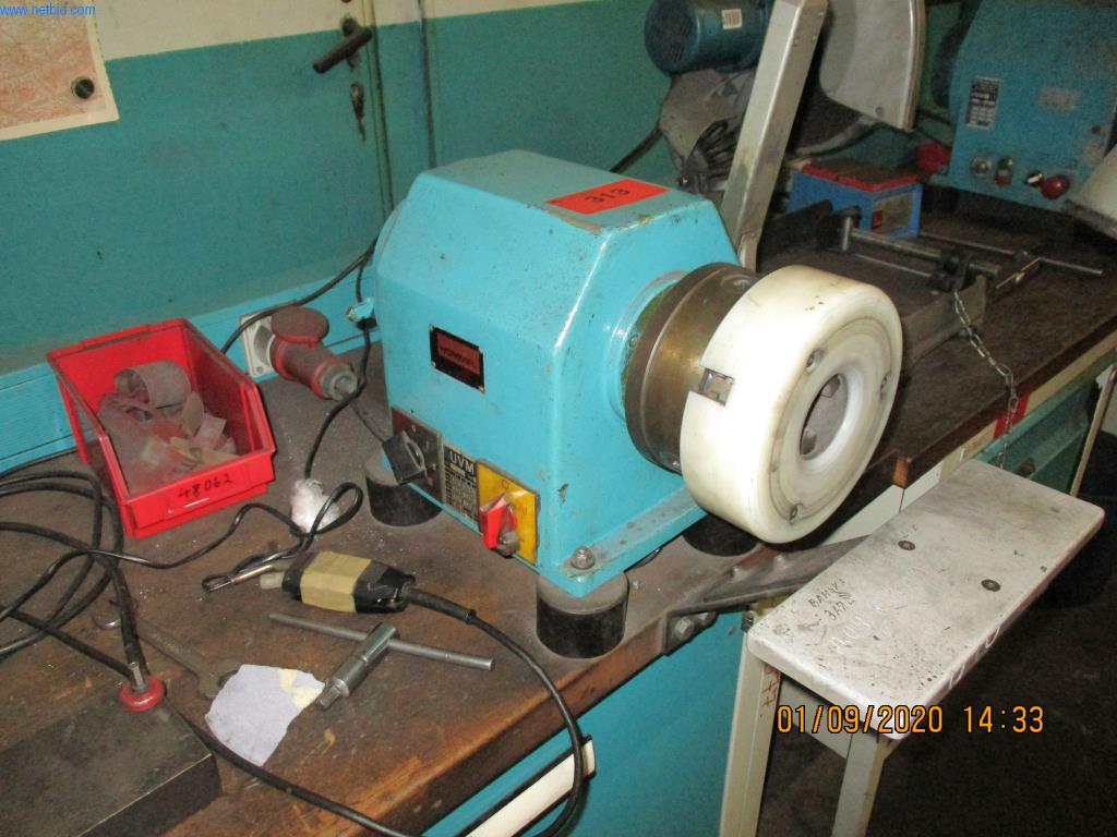 Maschinen zur Herstellung von Schrauben, Bolzen und Befestigungsmitteln-1