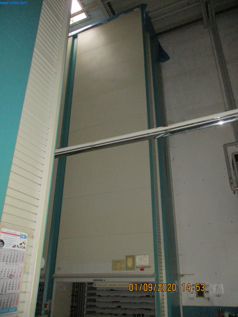 Máquinas para la fabricación de tornillos, pernos y elementos de fijación-2